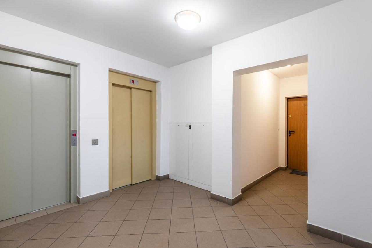 Superapart Stanow Zjednoczonych 72 Apartment วอร์ซอ ภายนอก รูปภาพ